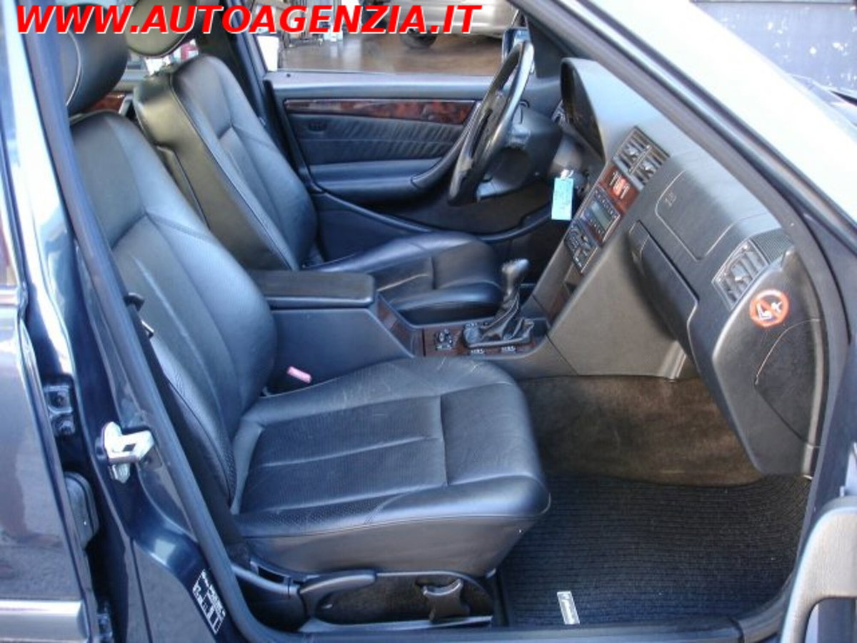 Mercedes-Benz Classe C 250 turbodiesel cat Elegance (12)