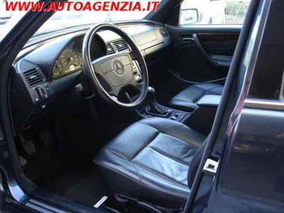 Mercedes-Benz Classe C 250 turbodiesel cat Elegance (13)