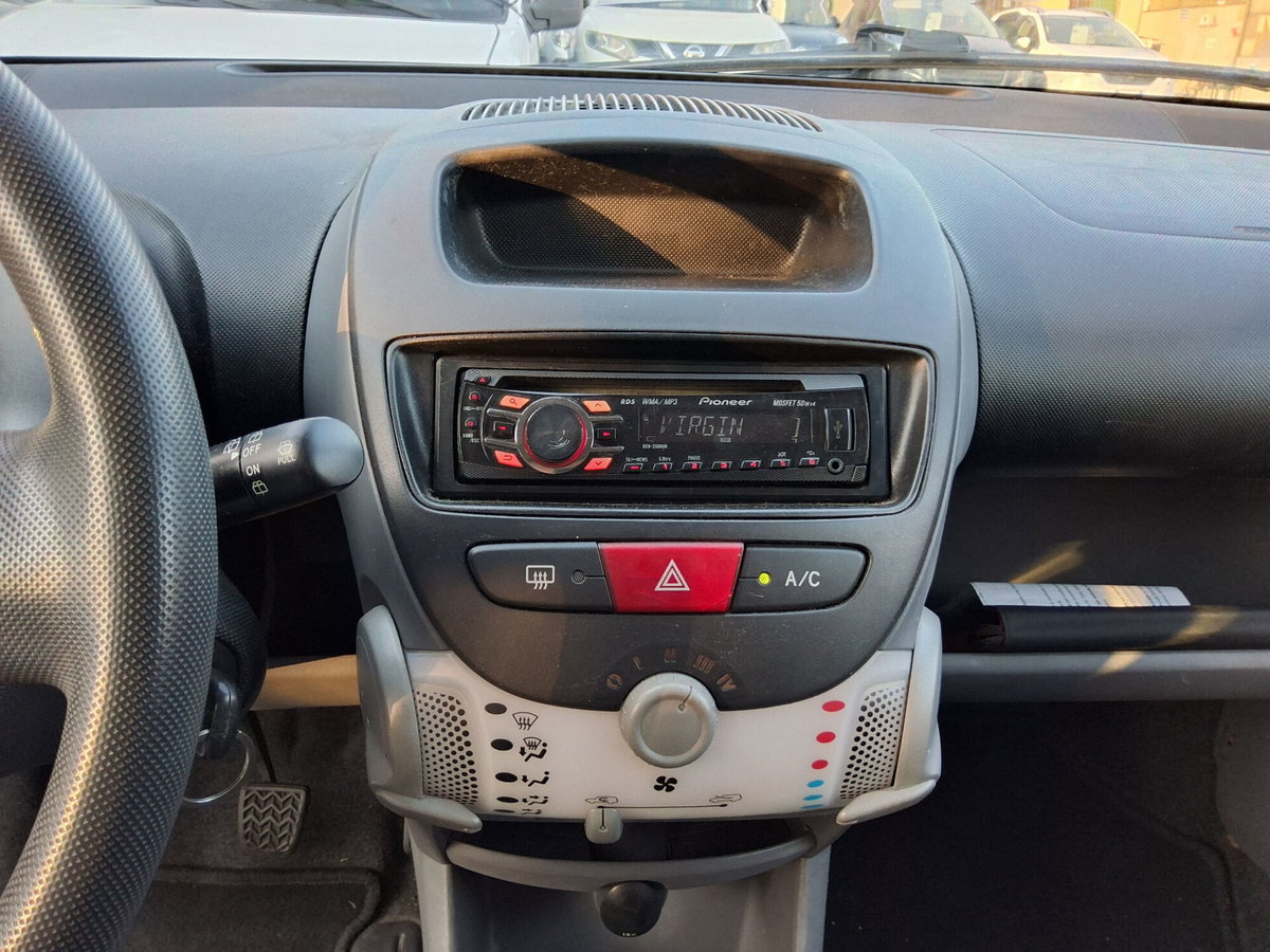 Citroen C1 1.0 5 porte (11)