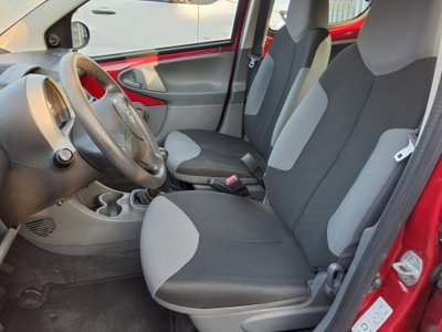 Citroen C1 1.0 5 porte (9)