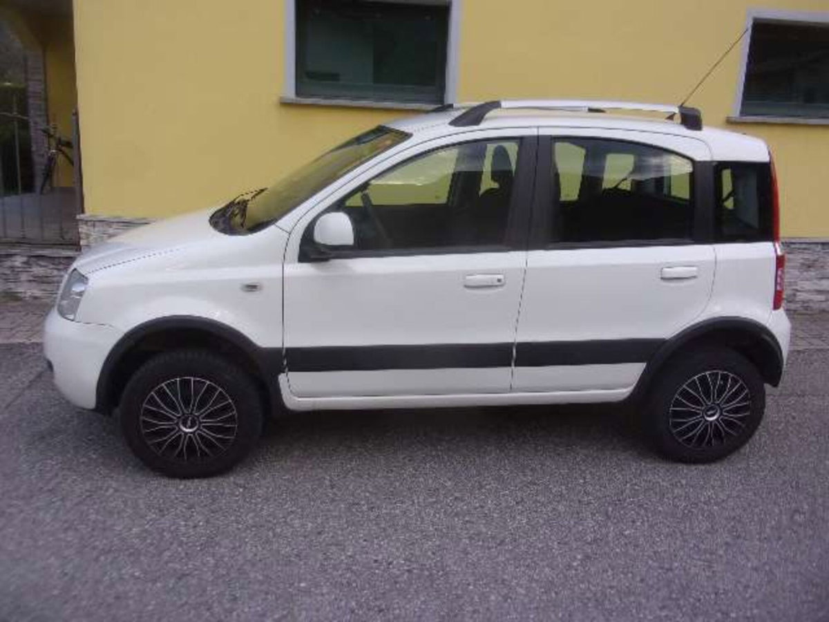 Fiat Panda 1.3 MJT 16V DPF 4x4 Climbing