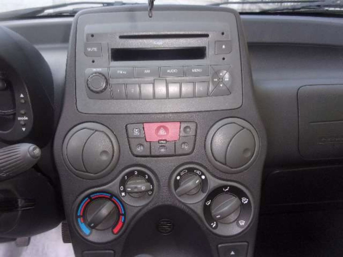 Fiat Panda 1.3 MJT 16V DPF 4x4 Climbing (11)