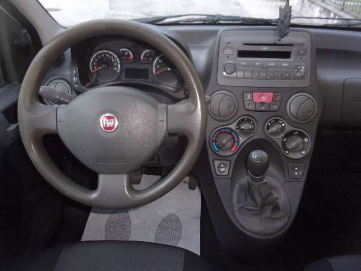 Fiat Panda 1.3 MJT 16V DPF 4x4 Climbing (9)