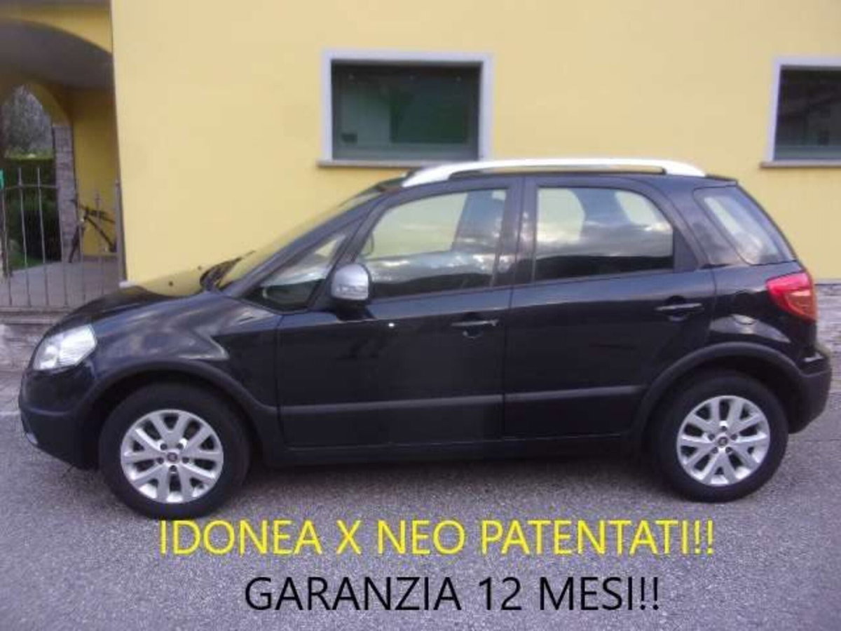 Fiat Sedici 1.6 16V 4x4 Emotion (2)