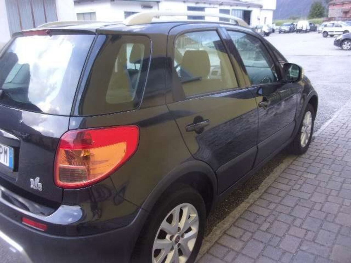 Fiat Sedici 1.6 16V 4x4 Emotion (4)