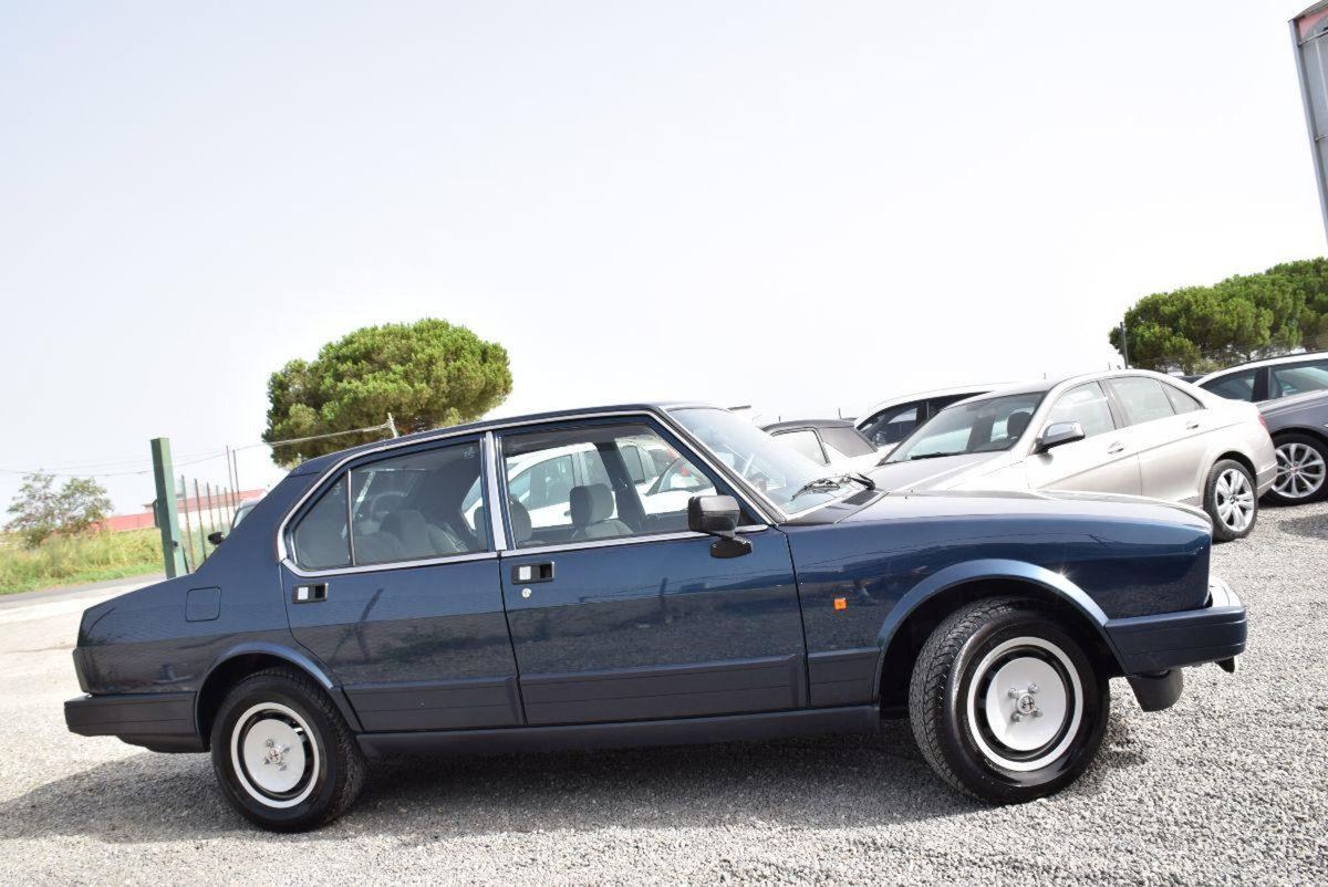 Alfa Romeo Alfetta 2.0 (13)