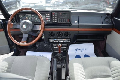 Alfa Romeo Alfetta 2.0 (9)
