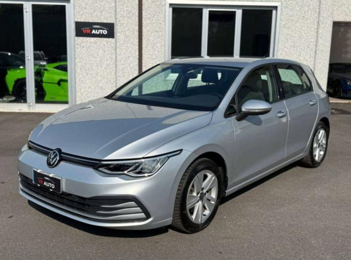Volkswagen Golf Variant 1.0 eTSI EVO DSG Life