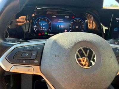 Volkswagen Golf Variant 1.0 eTSI EVO DSG Life (10)