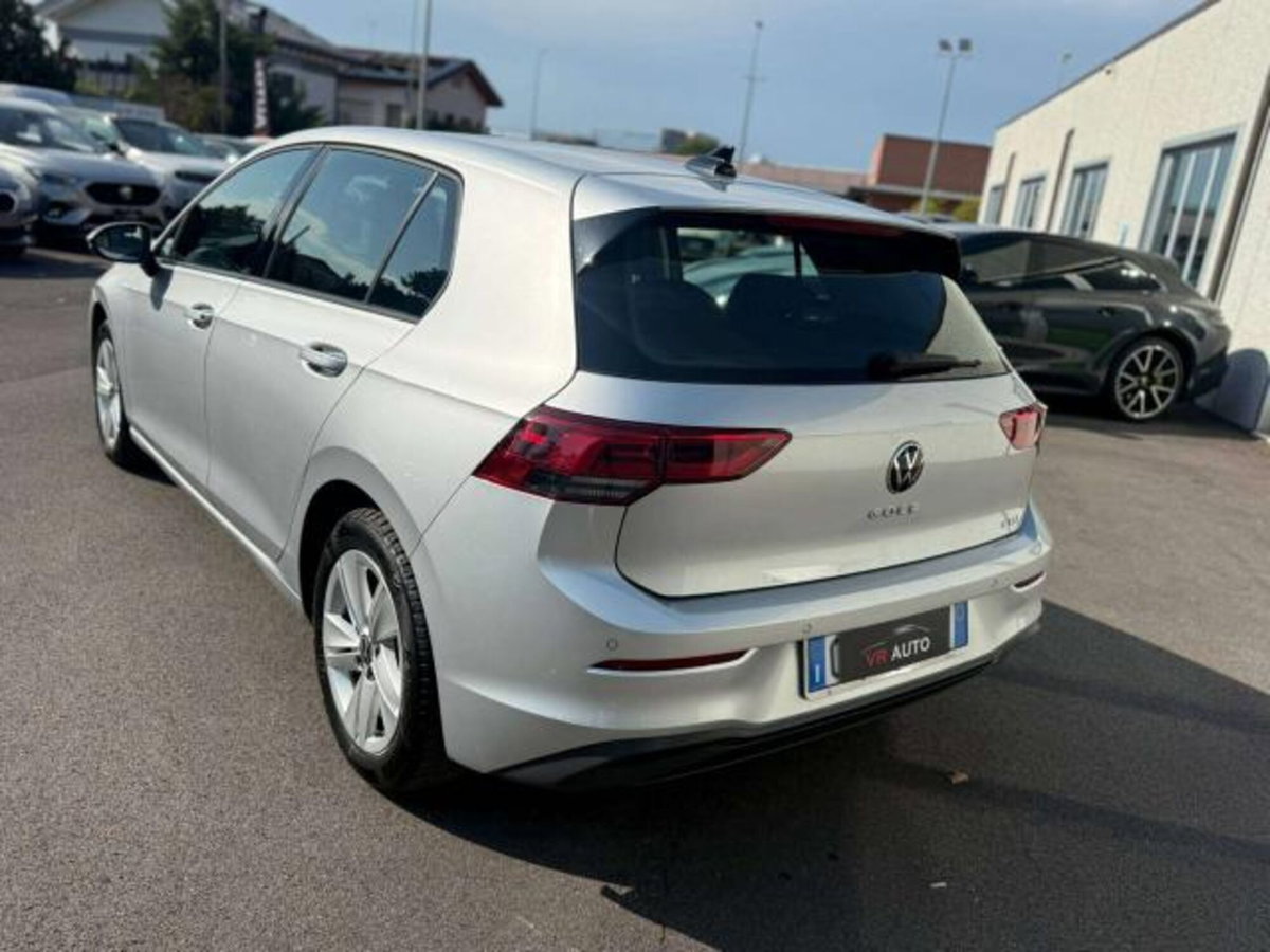 Volkswagen Golf Variant 1.0 eTSI EVO DSG Life (4)