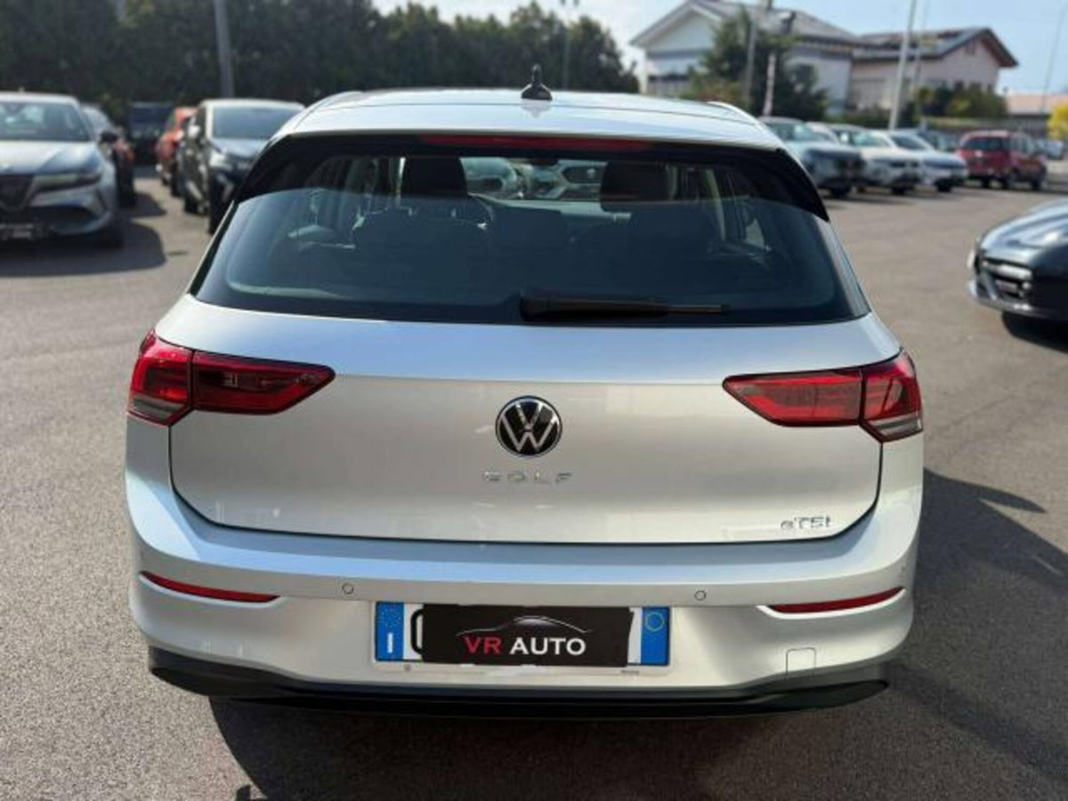 Volkswagen Golf Variant 1.0 eTSI EVO DSG Life (5)