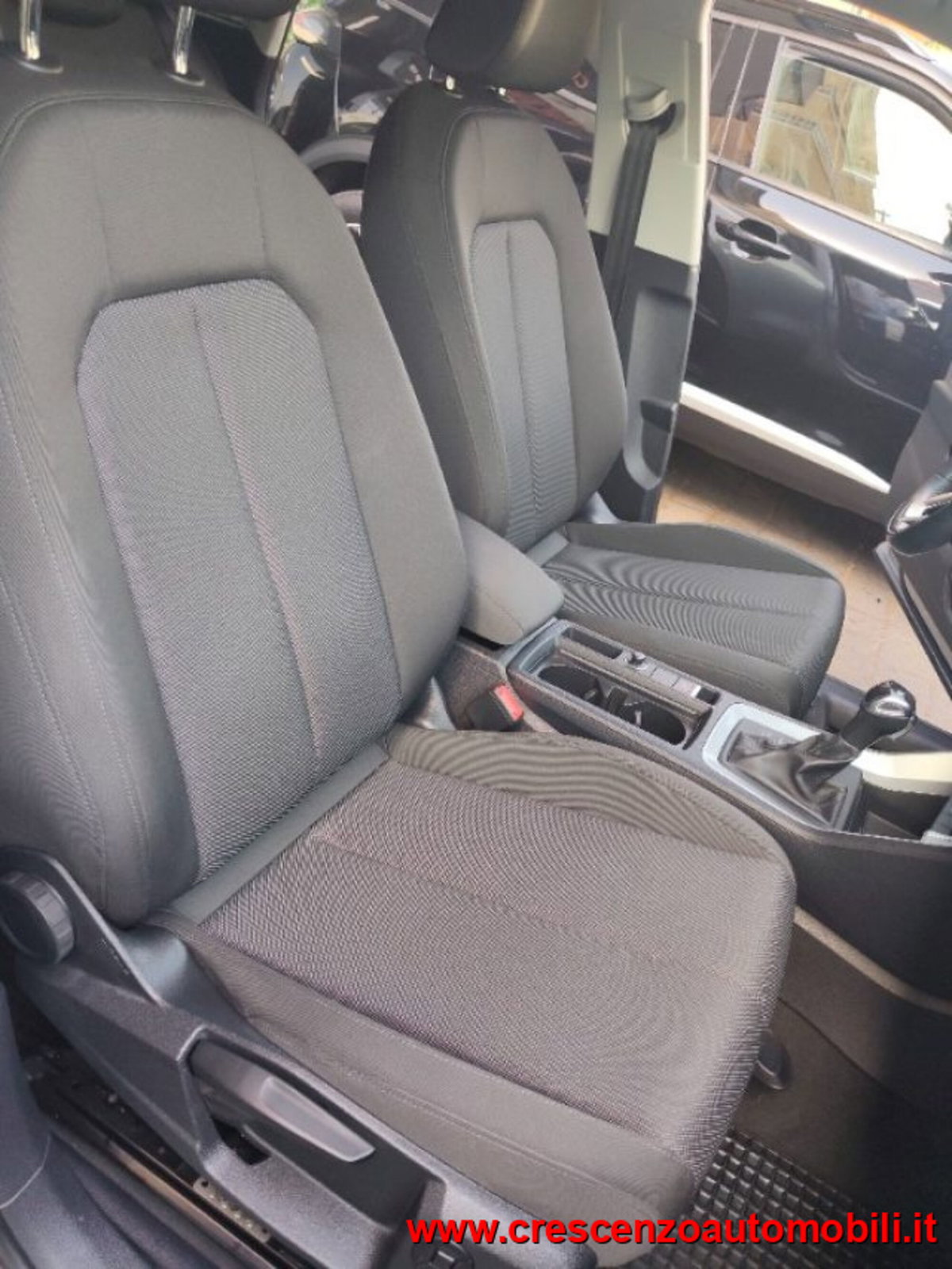 Audi Q3 35 TDI Business Advanced (15)