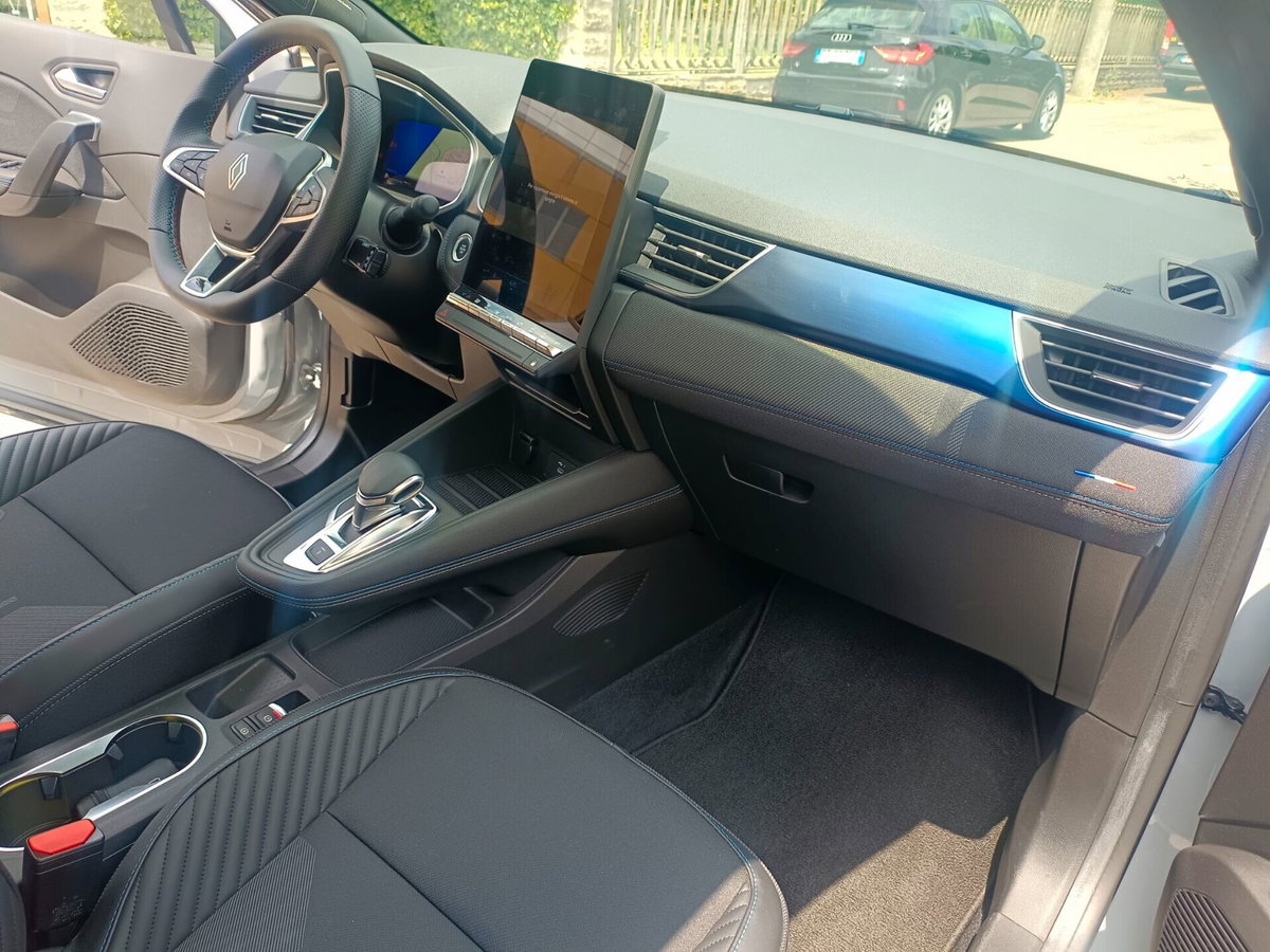 Renault Symbioz 1.6 full hybrid Esprit Alpine 145cv auto (10)