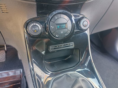 Ford Fiesta 1.4 5 porte Bz.- GPL Titanium (17)