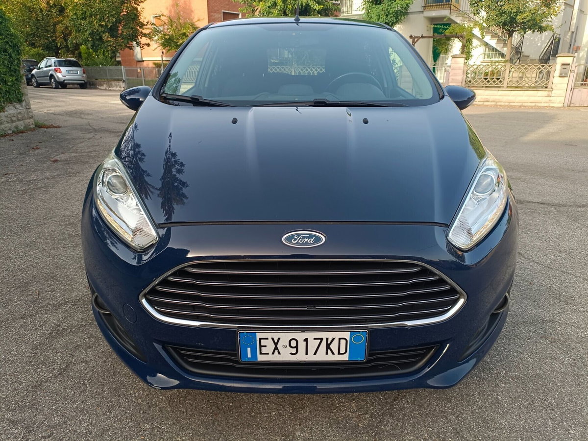 Ford Fiesta 1.4 5 porte Bz.- GPL Titanium (3)