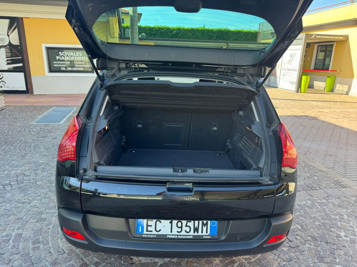 Peugeot 3008 1.6 HDi 110CV Tecno (15)