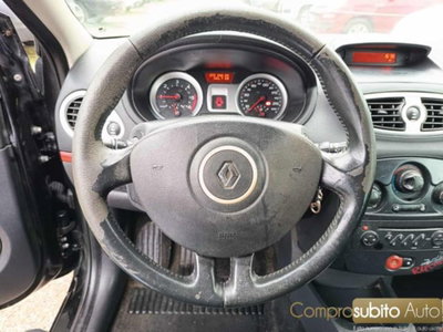 Renault Clio 1.5 dCi 70CV 5 porte Confort (11)