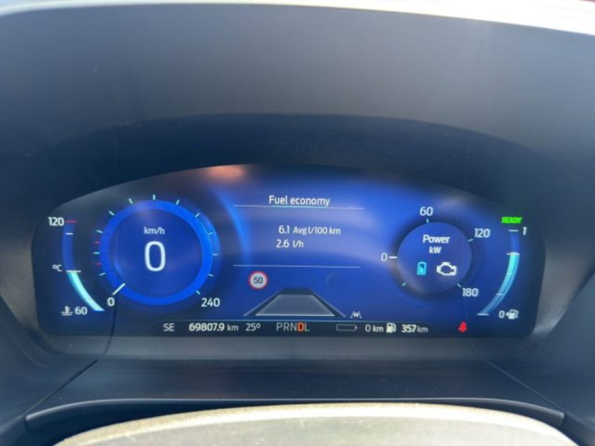 Ford Kuga 2.5 Plug In Hybrid 225 CV CVT 2WD ST-Line (13)