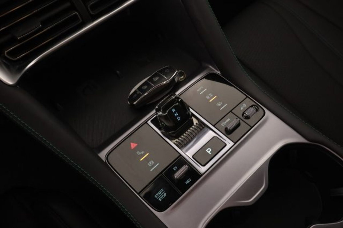 Byd Seal U DM-i 1.5 phev Comfort 2wd (13)
