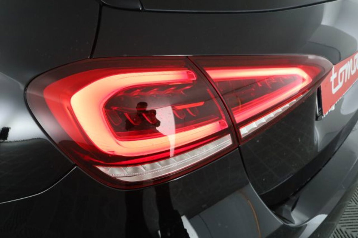 Mercedes-Benz Classe A 180 d Automatic Sport (10)
