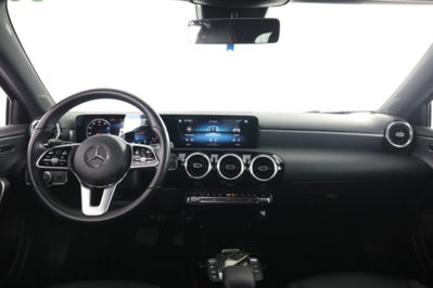 Mercedes-Benz Classe A 180 d Automatic Sport (4)
