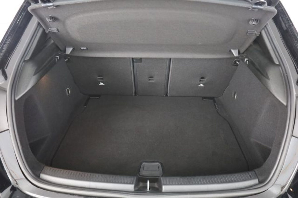 Mercedes-Benz Classe A 180 d Automatic Sport (6)