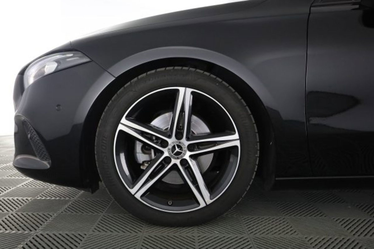 Mercedes-Benz Classe A 180 d Automatic Sport (8)