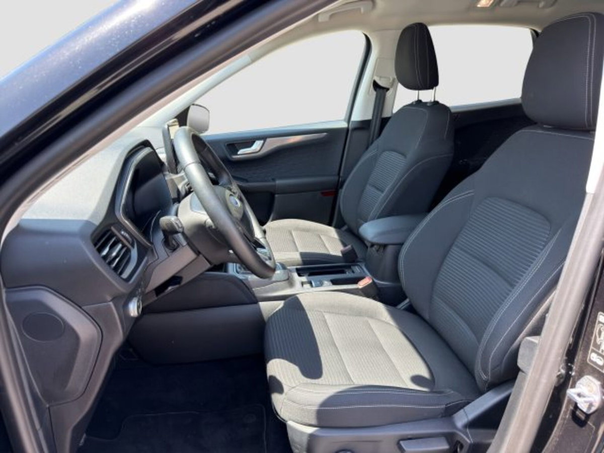 Ford Kuga 1.5 EcoBoost 150 CV 2WD Titanium (10)