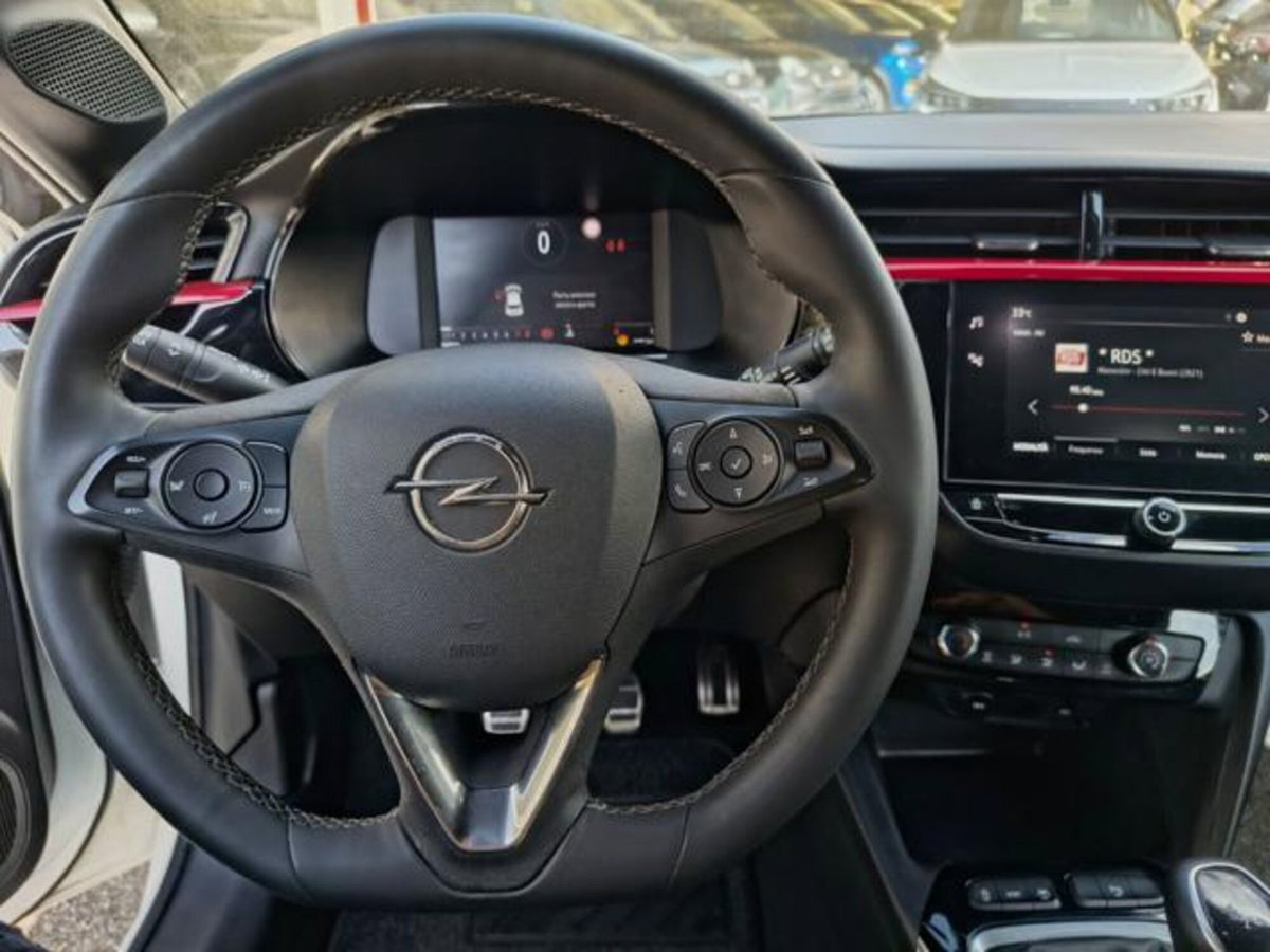 Opel Corsa 1.2 100 CV Design & Tech (8)