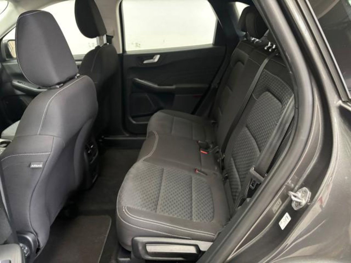 Ford Kuga 2.5 Plug In Hybrid 225 CV CVT 2WD Titanium (9)