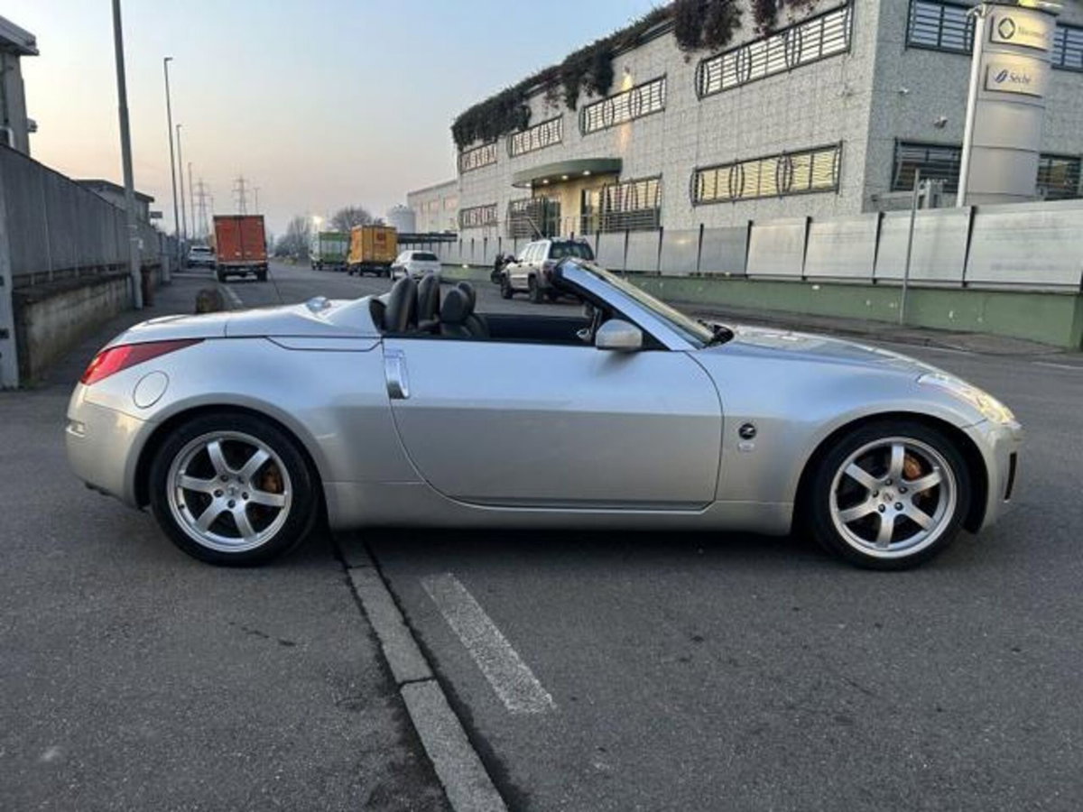 Nissan 350Z Cabrio Roadster 3.5 V6 Lev 2 (10)