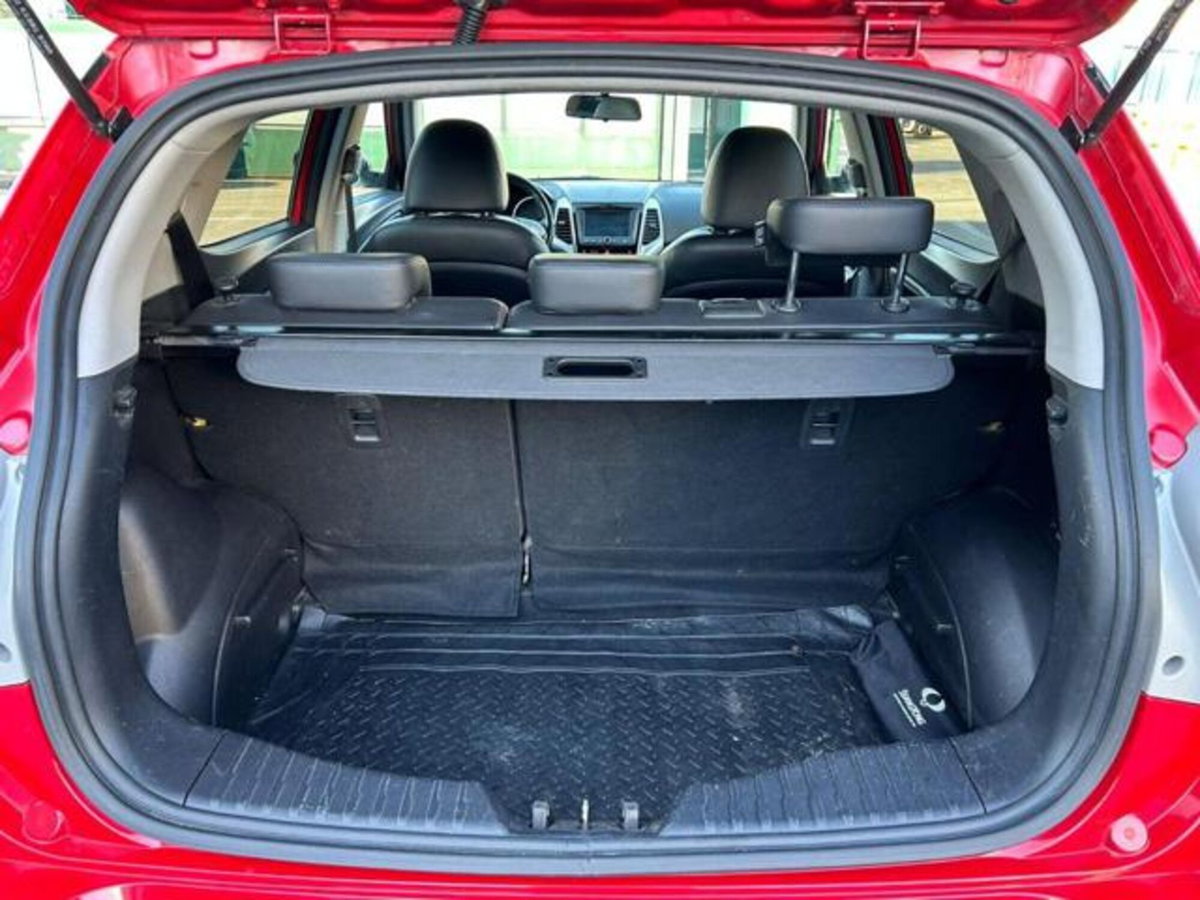 Ssangyong Tivoli 1.6d 2WD Be (7)