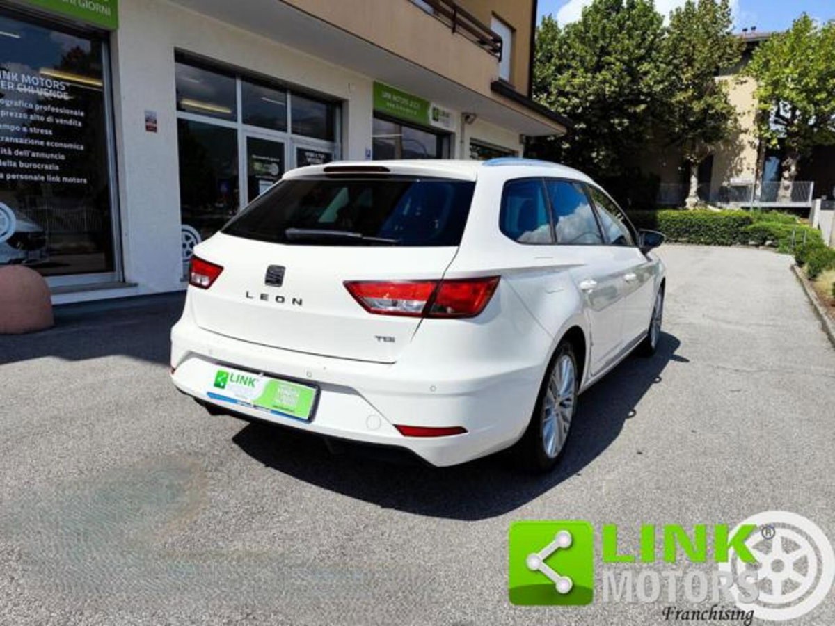 SEAT Leon ST 1.6 TDI 115 CV Style (13)