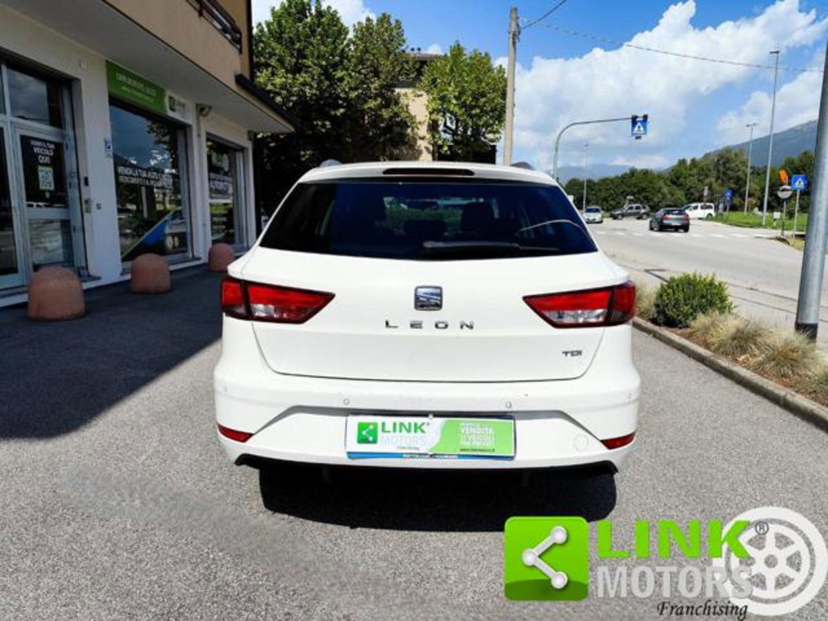 SEAT Leon ST 1.6 TDI 115 CV Style (14)
