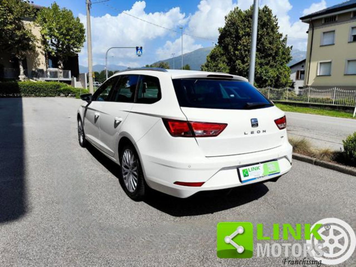 SEAT Leon ST 1.6 TDI 115 CV Style (15)