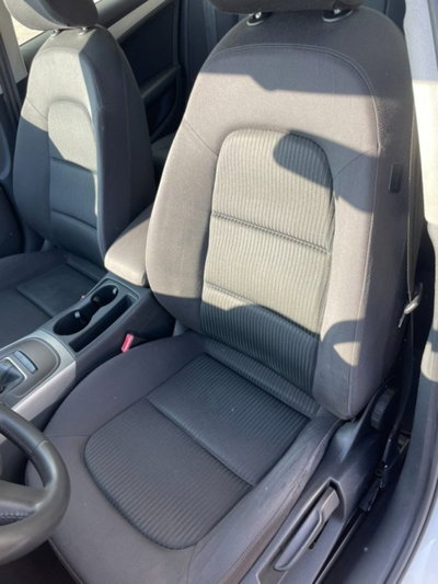 Audi A4 1.8 TFSI 160 CV (12)