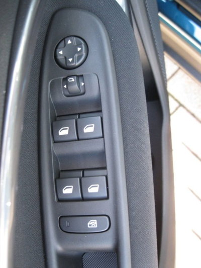 Fiat 600 1.2 Icon 100cv (11)