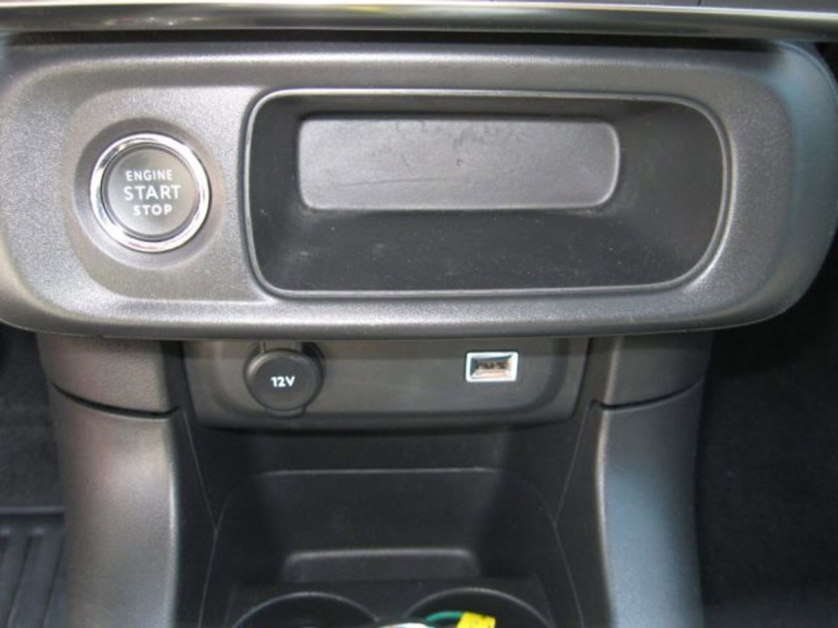 Citroen C3 PureTech 83 S&S Shine (17)