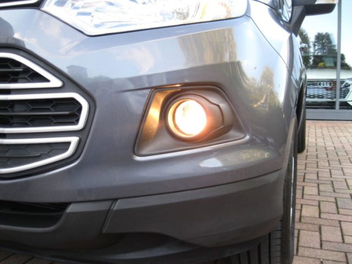 Ford EcoSport 1.5 TDCi 95 CV Titanium S (2)