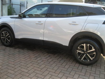 Peugeot 2008 PureTech 100 S&S Allure Pack (4)