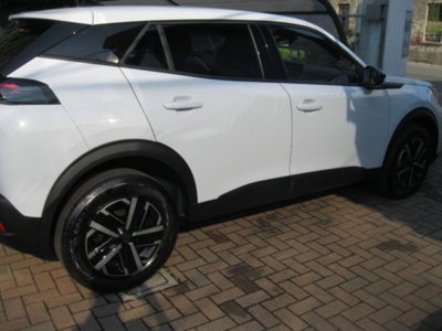Peugeot 2008 PureTech 100 S&S Allure Pack (7)