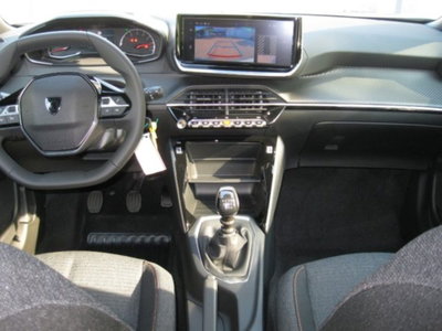 Peugeot 2008 PureTech 100 S&S Allure Pack (9)