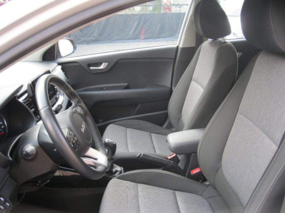 Kia Stonic 1.0 t-gdi Style (10)
