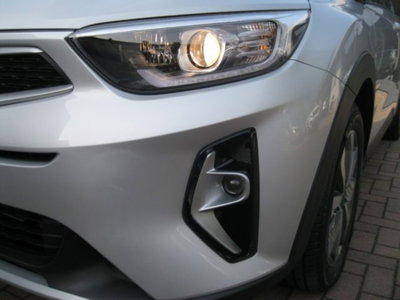 Kia Stonic 1.0 t-gdi Style (2)