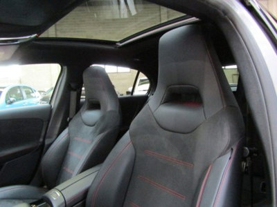 Mercedes-Benz Classe A 200 Automatic Premium (11)