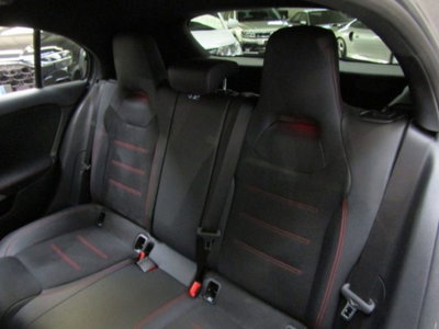Mercedes-Benz Classe A 200 Automatic Premium (13)