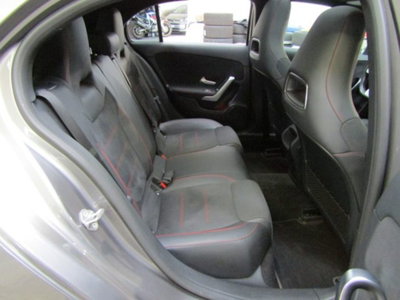 Mercedes-Benz Classe A 200 Automatic Premium (14)