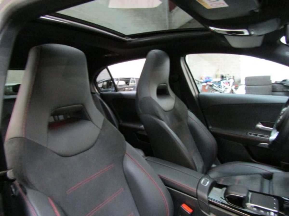 Mercedes-Benz Classe A 200 Automatic Premium (20)