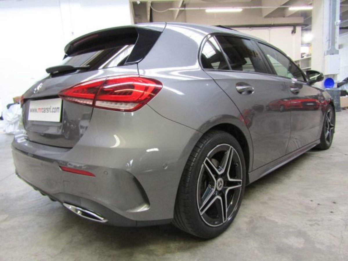 Mercedes-Benz Classe A 200 Automatic Premium (5)