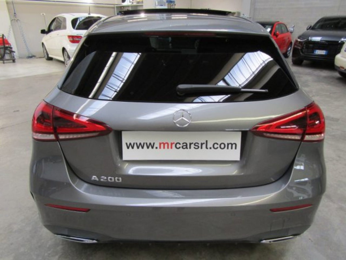 Mercedes-Benz Classe A 200 Automatic Premium (6)